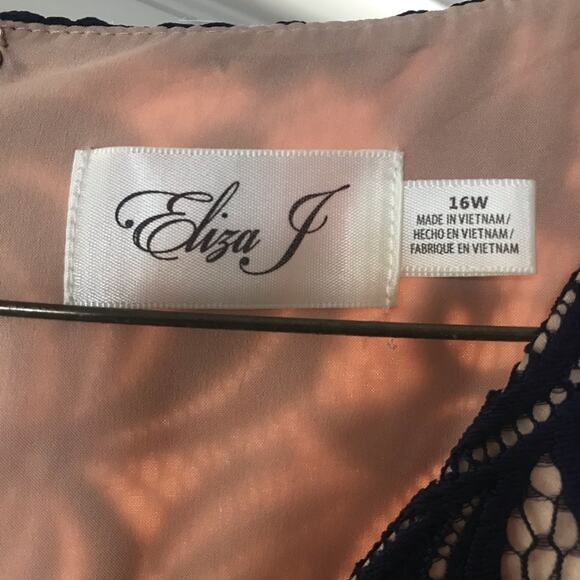 NWT Eliza J Women’s Plus Size Dress Navy size 16 - Picture 5 of 8